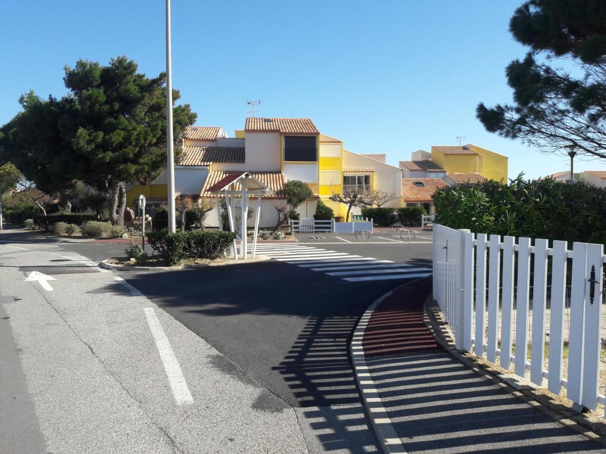 Charmant T2, Cabine, Parking, Les Balcons De La Mediterranee, Narbonne Plage Exterior foto